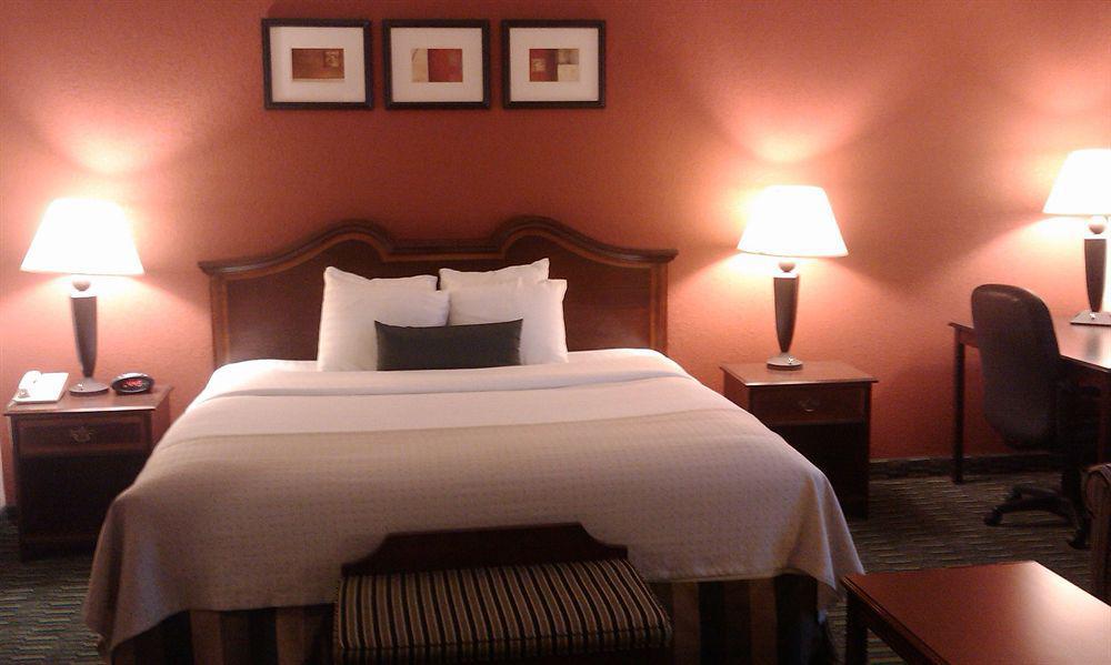 Holiday Inn Scranton East - Dunmore Zimmer foto